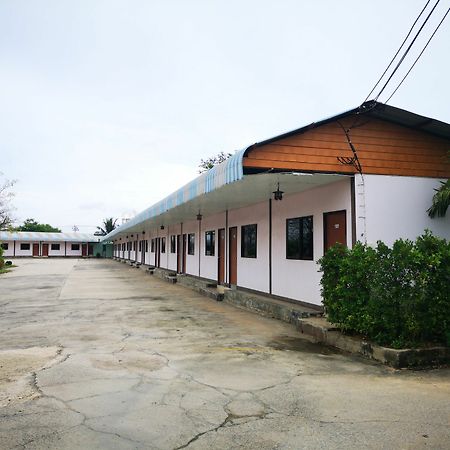 Taweesub Resort ناخون راتشاسيما المظهر الخارجي الصورة